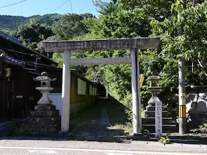 写真1 愛宕神社参道入口