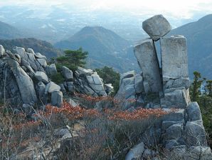 写真4 地蔵岩 写真4