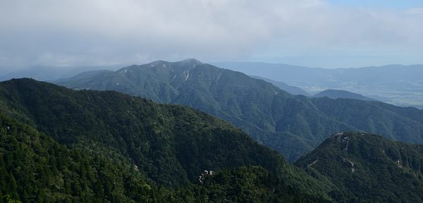 写真4 釈迦ヶ岳 写真4