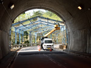 写真8 霊神碑 写真8 霊神碑