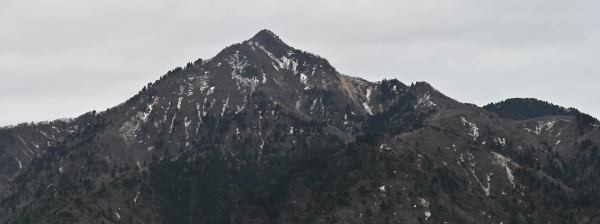 写真5 鎌ヶ岳 写真5 鎌ヶ岳