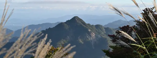 写真4 鎌ヶ岳 写真4 鎌ヶ岳