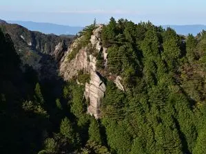 写真2 御在所岳・キレット 写真2 御在所岳・キレット